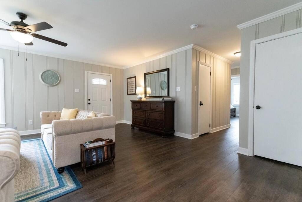 Вілла Edenton 3 Br/ 2 Bath King, Fire Pit Екстер'єр фото