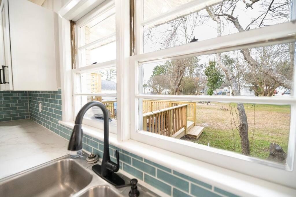 Вілла Edenton 3 Br/ 2 Bath King, Fire Pit Екстер'єр фото